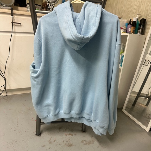 H&M Relaxed fit hoodie - Picture 2 of 3